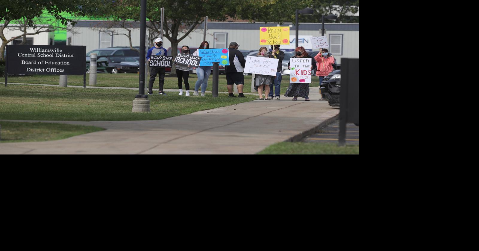 Williamsville district revokes job offers to teachers for remote classes