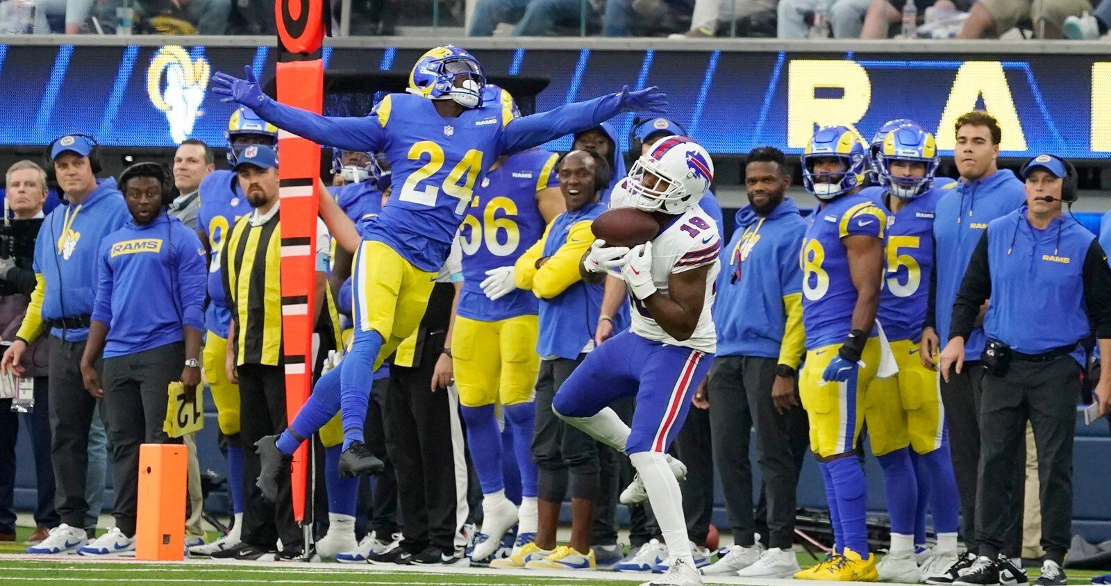 Amari Cooper Shines With 14 Targets In Bills Loss To Rams | News Minimalist