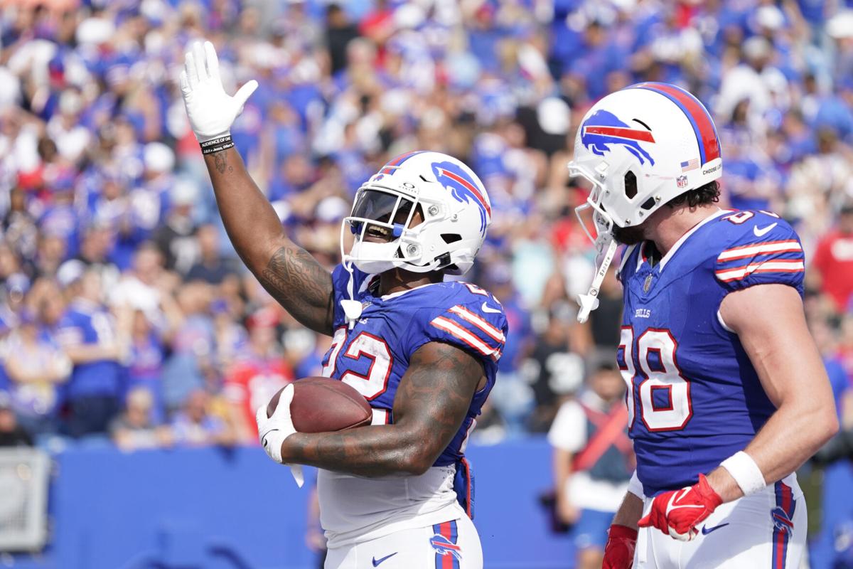 Buffalo Bills pummel Las Vegas Raiders in statement 38-10 win