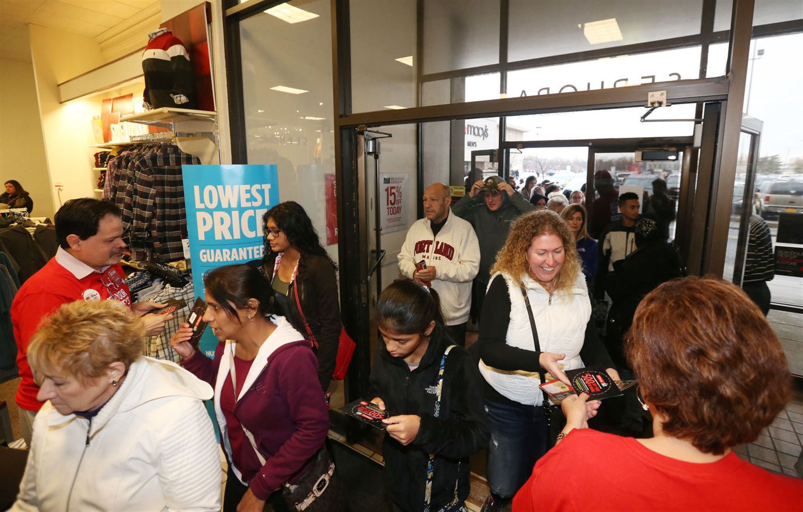 A Black Friday shopping survival guide