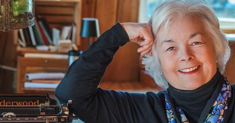 Buffalo-born author writes book about chaos and perseverance in her family
