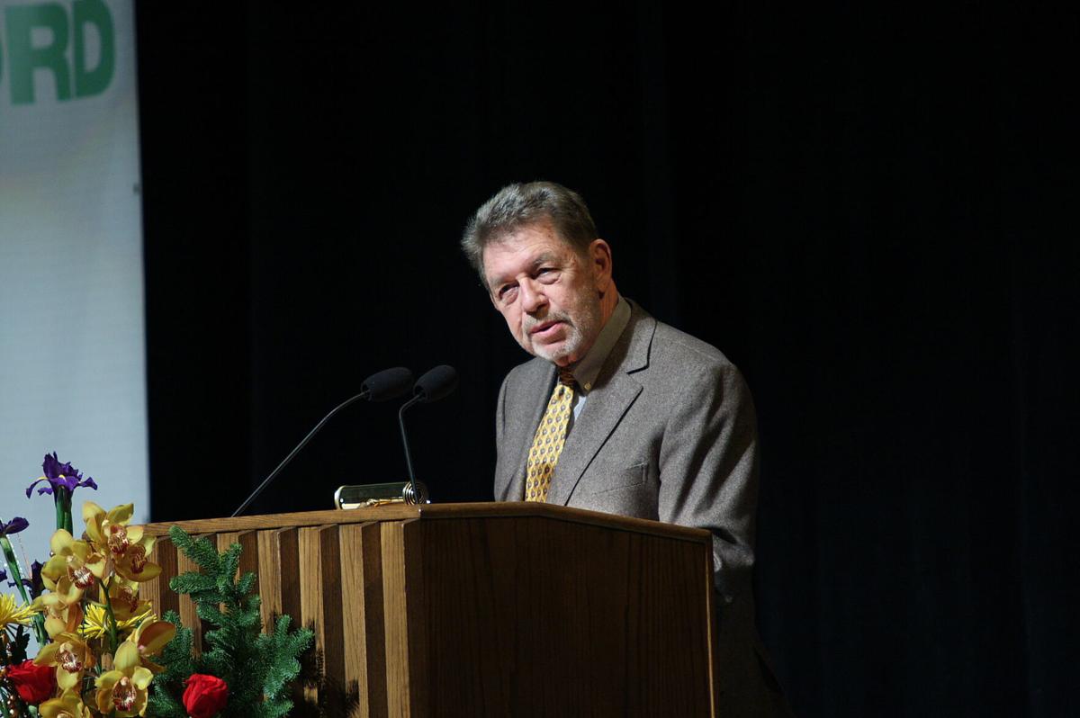 One Night And One Walk With Pete Hamill Columnists Buffalonews Com