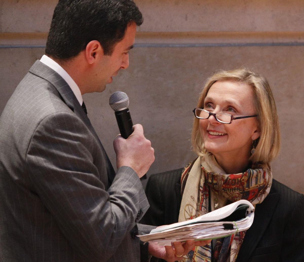 Council unanimously approves Estrich appointment as mayor's financial chief