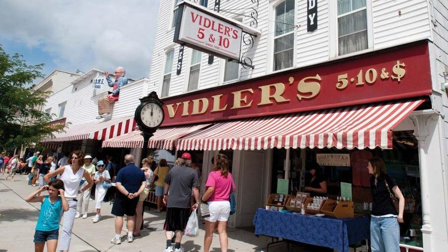 East Aurora named a Northeast Regional Winner in PARADE’s “America’s Favorite Small Towns” Competition