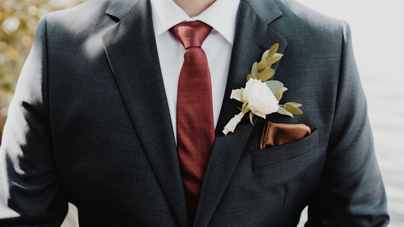 The etiquette of wearing a suit to a wedding