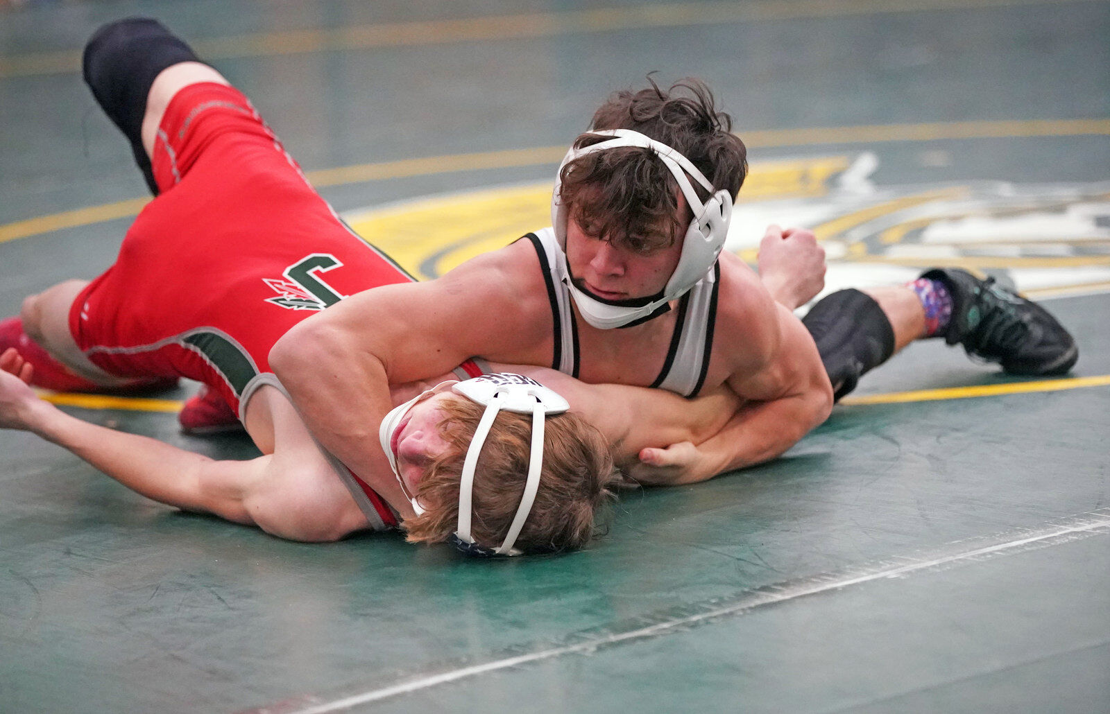 Wrestling roundup Starpoint wins A; Pioneer and Iroquois tie in B; Chautauqua Lake narrowly takes pic
