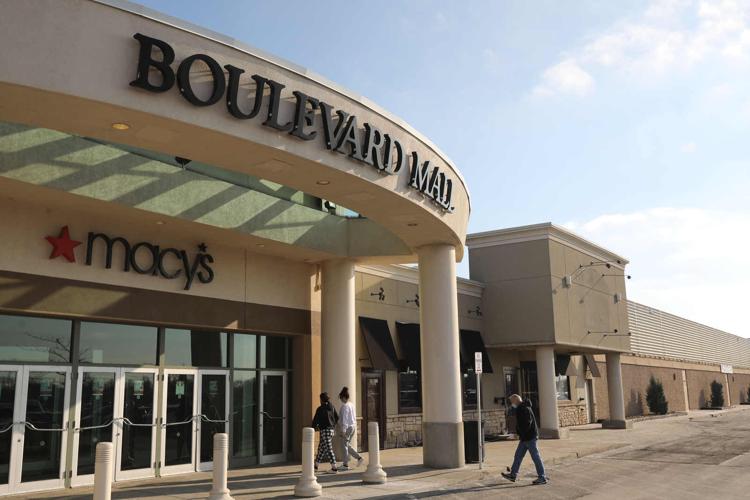 Macy's at Boulevard Mall in Las Vegas will close