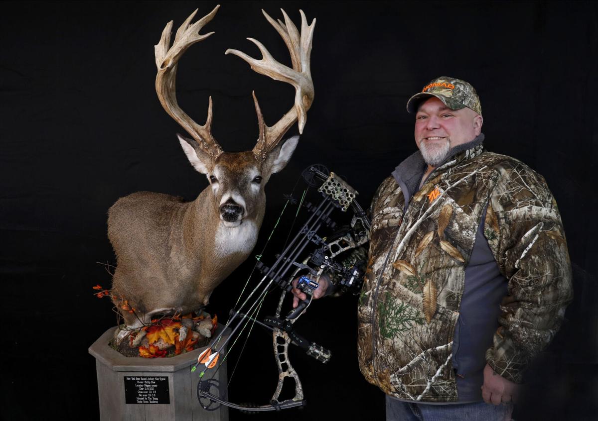 Record buck mounting