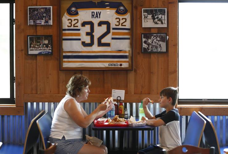 Rayzor's Dawg House in Eden does summer food right
