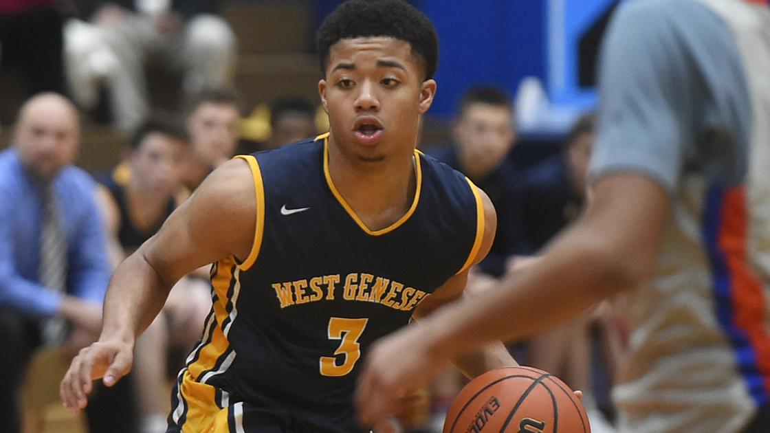 Malik Zachery Commits To Ub Men S Basketball College