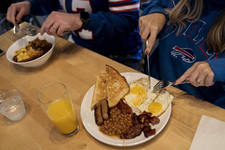 Breakfast: Thursday Night Football on Twitter