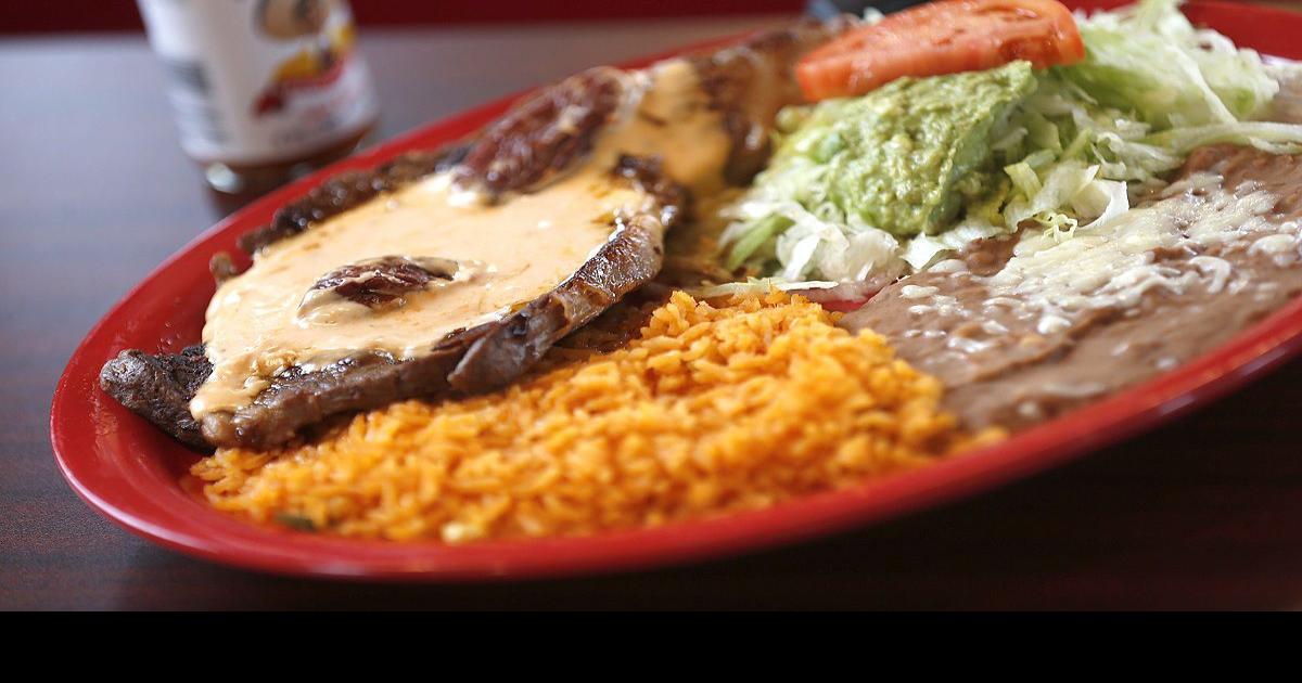 Restaurant news Nick's Place Express, Shenannigans, Aguacates