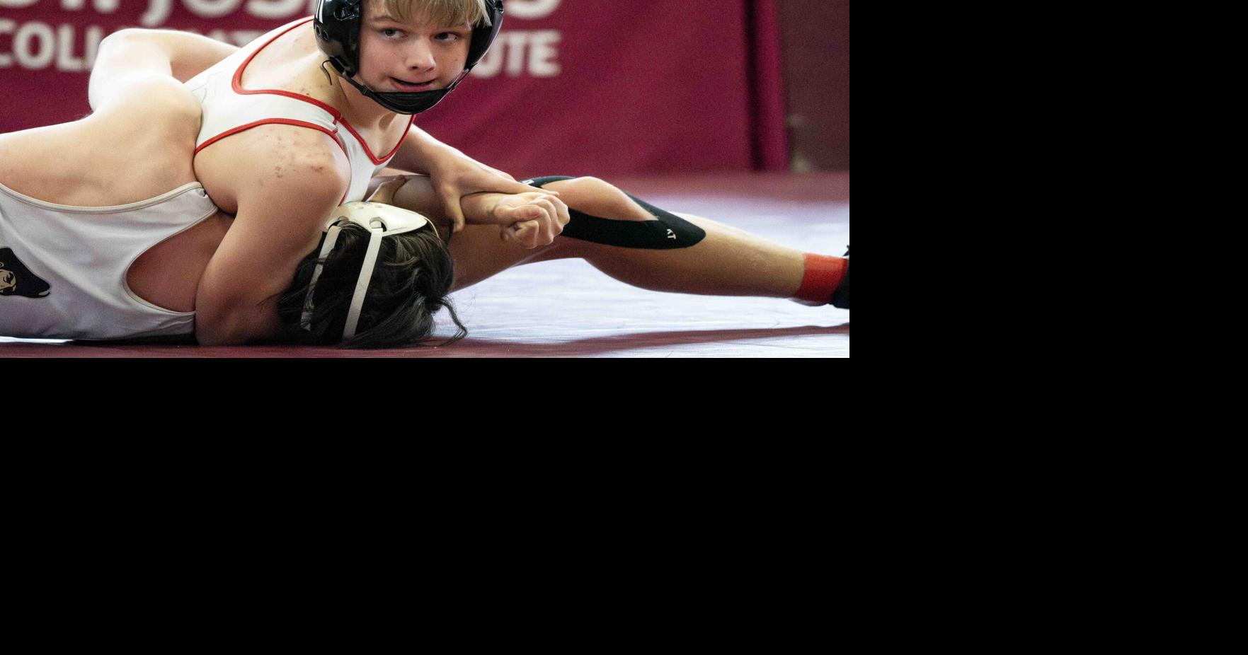 Wrestling powerhouse St. Francis focused on state Catholic championships
