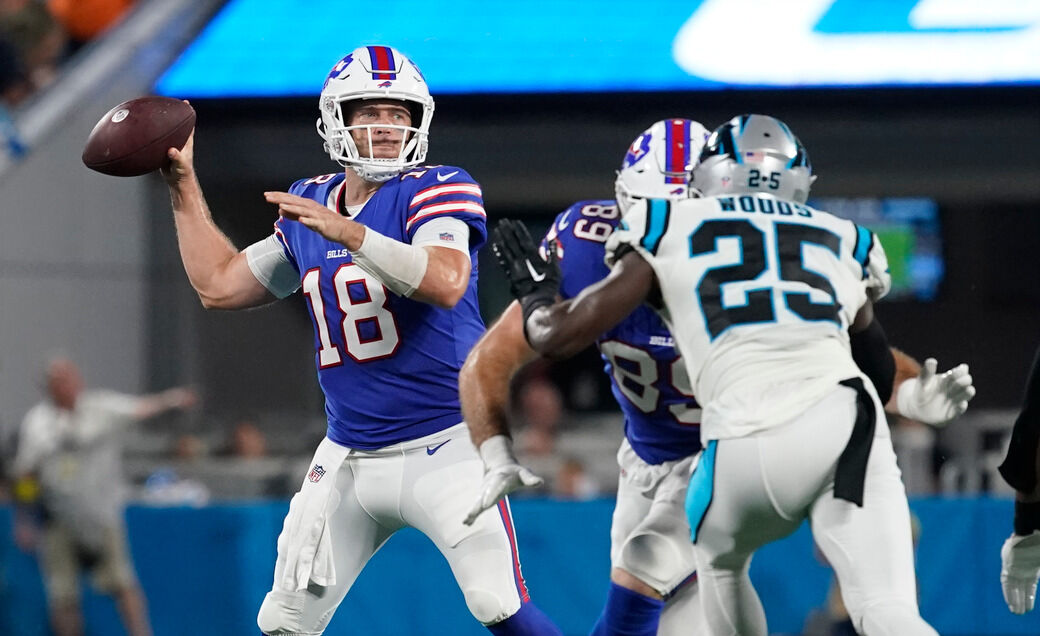 Observations: Bills' preseason winning streak ends with a thud in Carolina