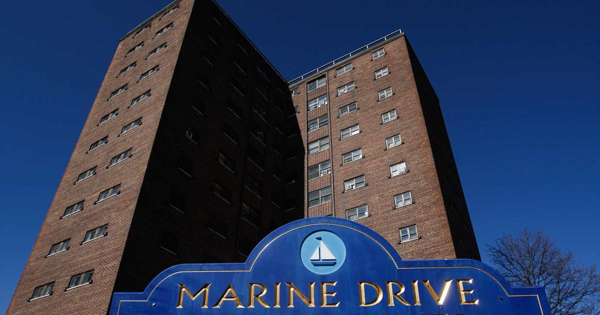 Construction of giant Marine Drive Apartments project stumbles over union controversy