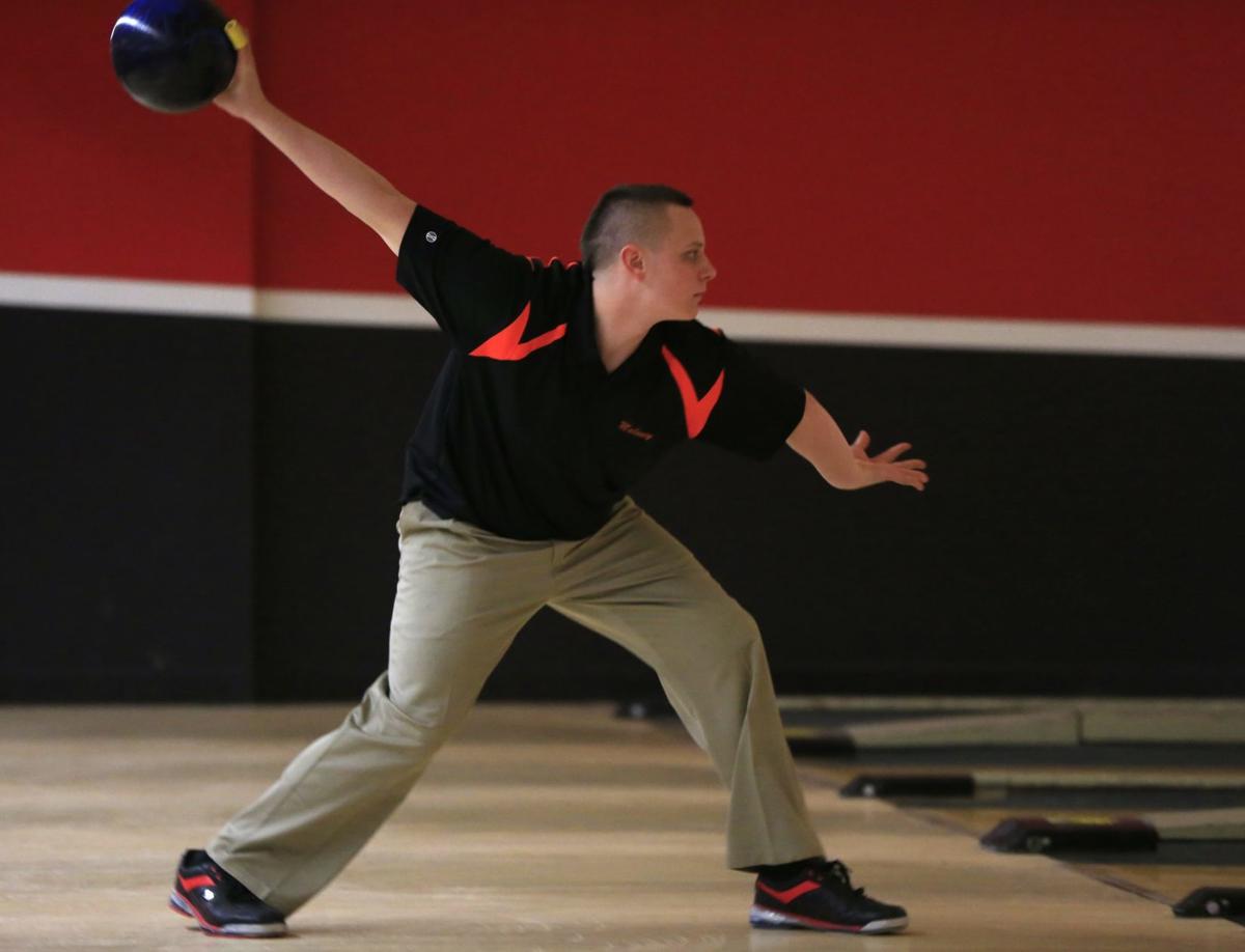 Niagara Wheatfield S Maloney On A Roll As Bowling Sectionals Near High School Buffalonews Com