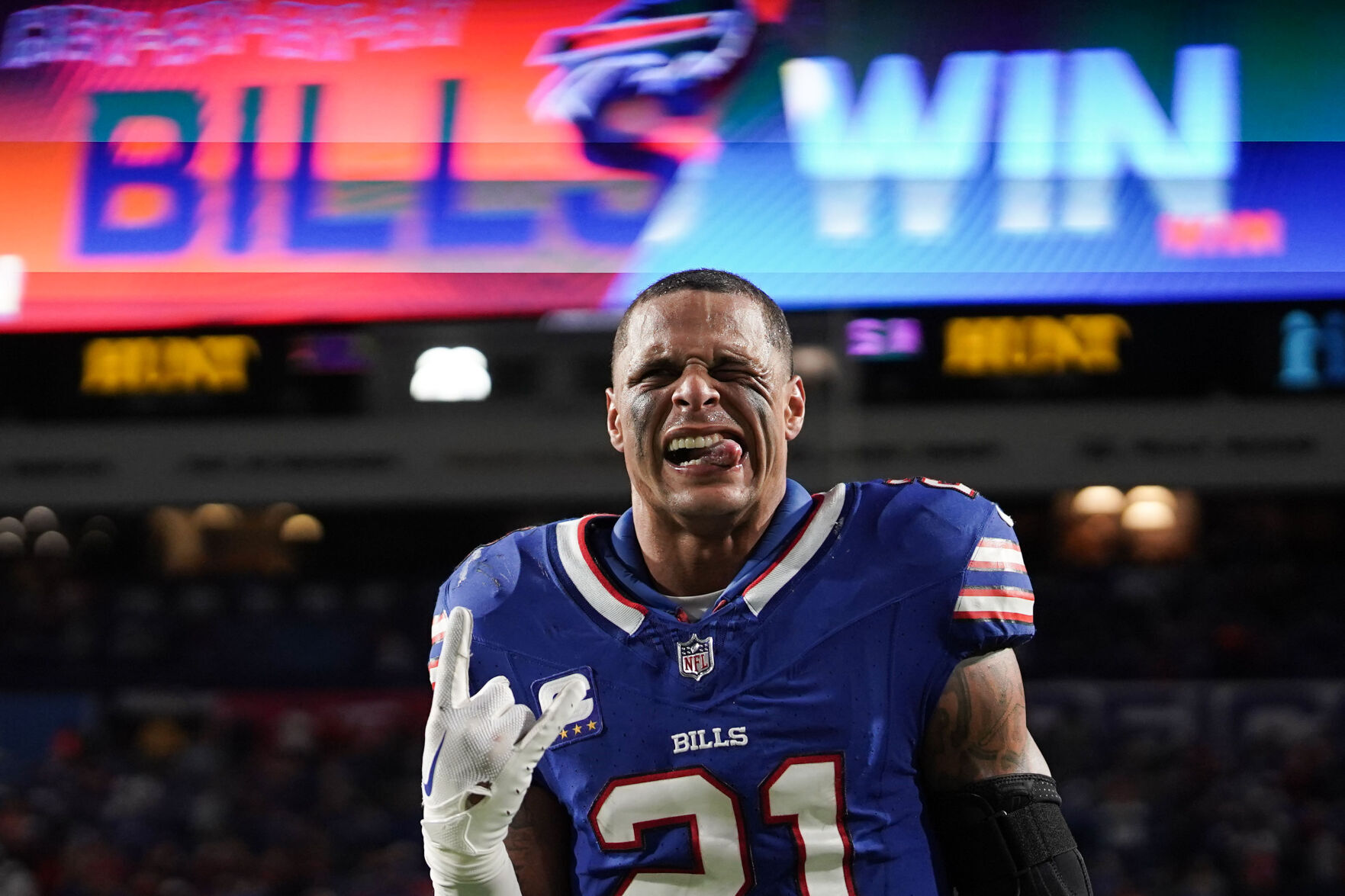 Complete Coverage: Bills Defeat Buccaneers In Thursday Night Showdown