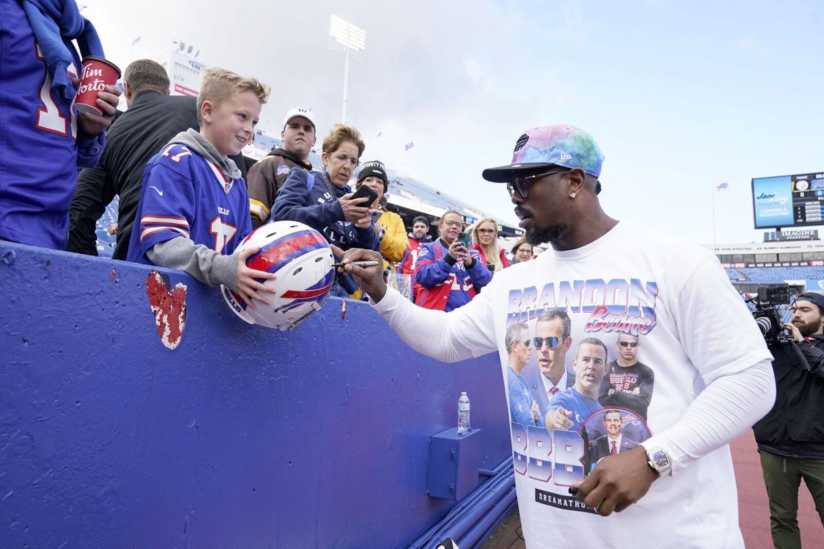 Bills DE Von Miller made multiple game-defining plays against the Chiefs -  Buffalo Rumblings