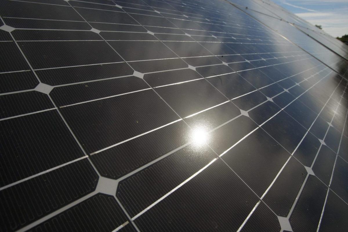 2 000 Acre Solar Power Project Proposed For Eastern Niagara County Business Local Buffalonews Com