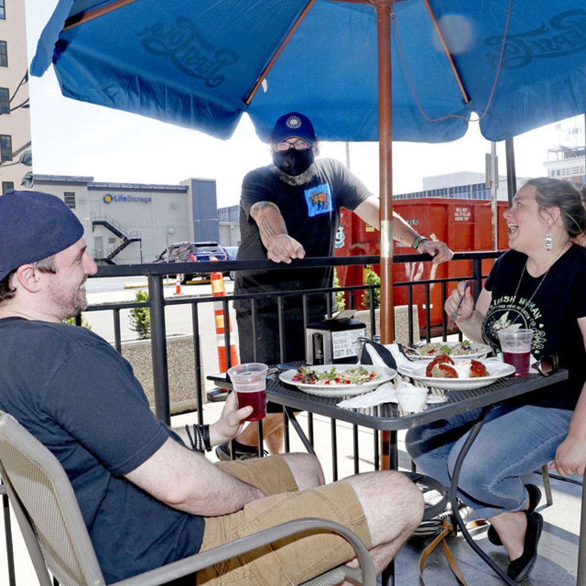 No mask, no service, but enforcing the rule at restaurants will be a challenge | Business Local | buffalonews.com