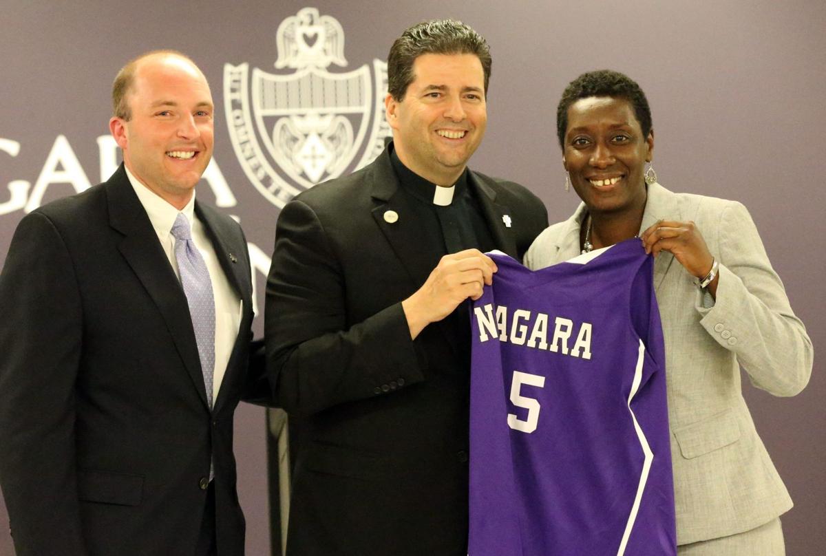 Niagara Women S Basketball 2015 16 Preview Roster Schedule