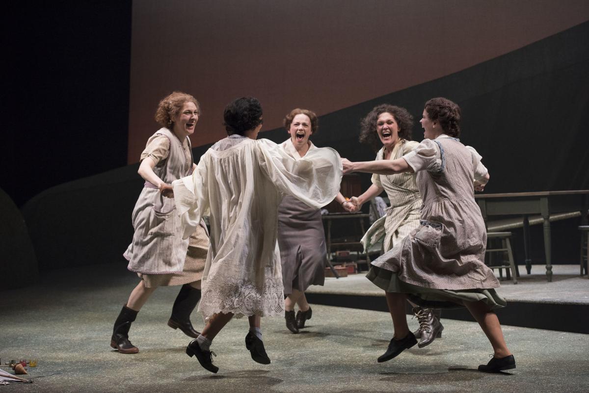Shaw S Dancing At Lughnasa Is A Consummate Memory Play Entertainment Buffalonews Com