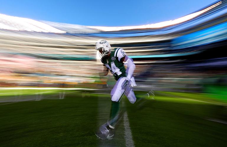 Why the New York Jets' Signing of Darrelle Revis Doesn't Lock Up