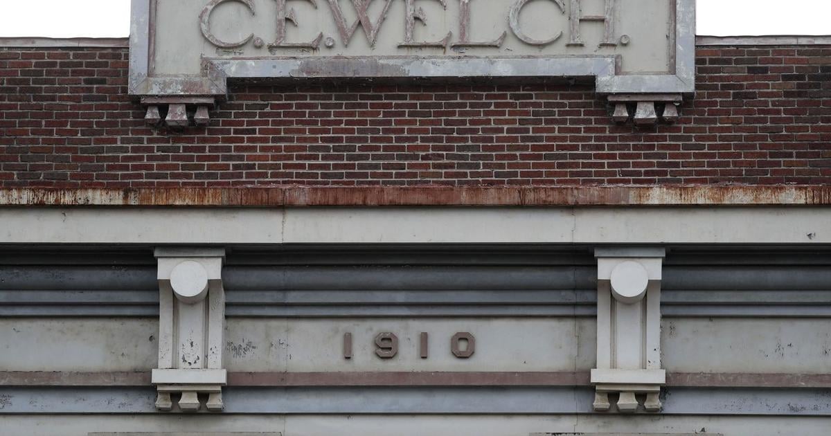 Savarino teams with Midwestern firm to buy Welch's building in Westfield