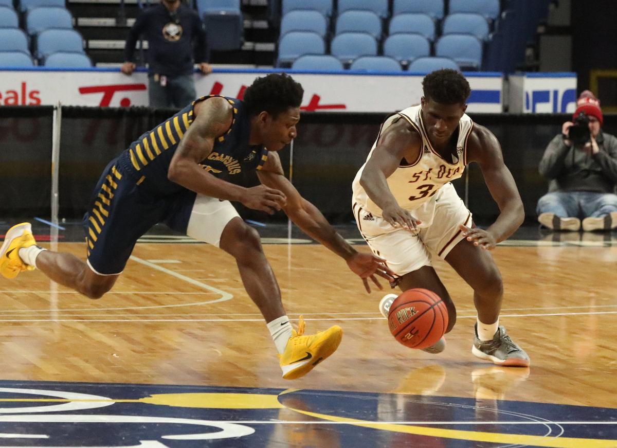 Canisius Men S Basketball Team Falls Short At Pittsburgh College