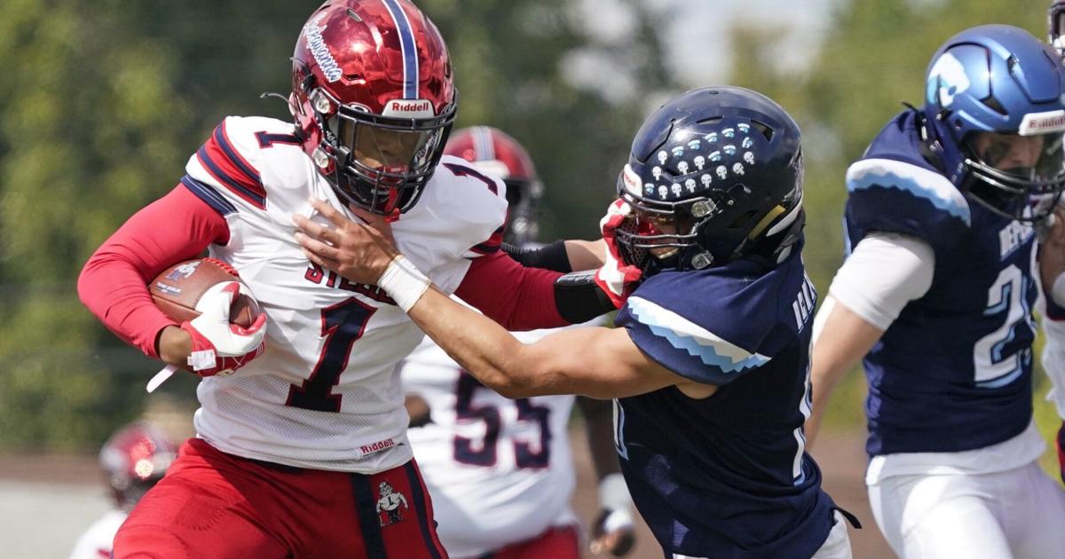 Lackawanna football debuts new uniforms in blowout win