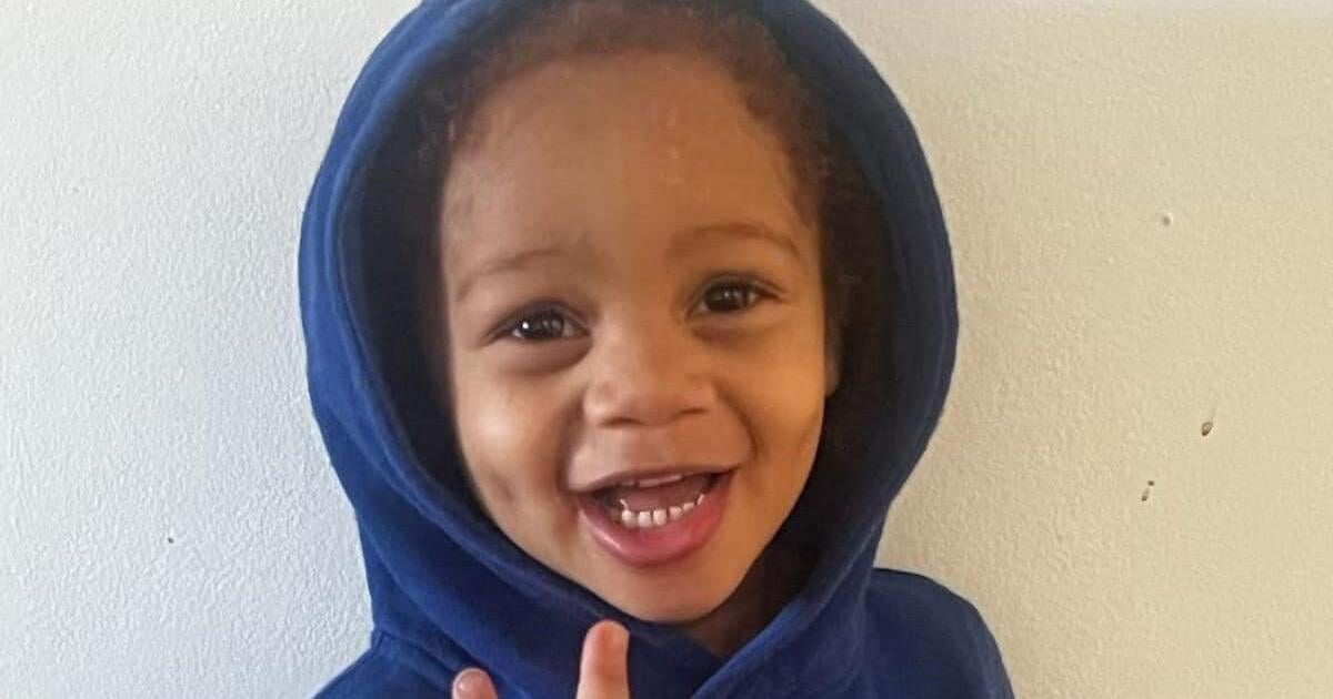 'All black with bug eyes': Intended target of Red Carter shooting describes gunpoint encounter with suspects