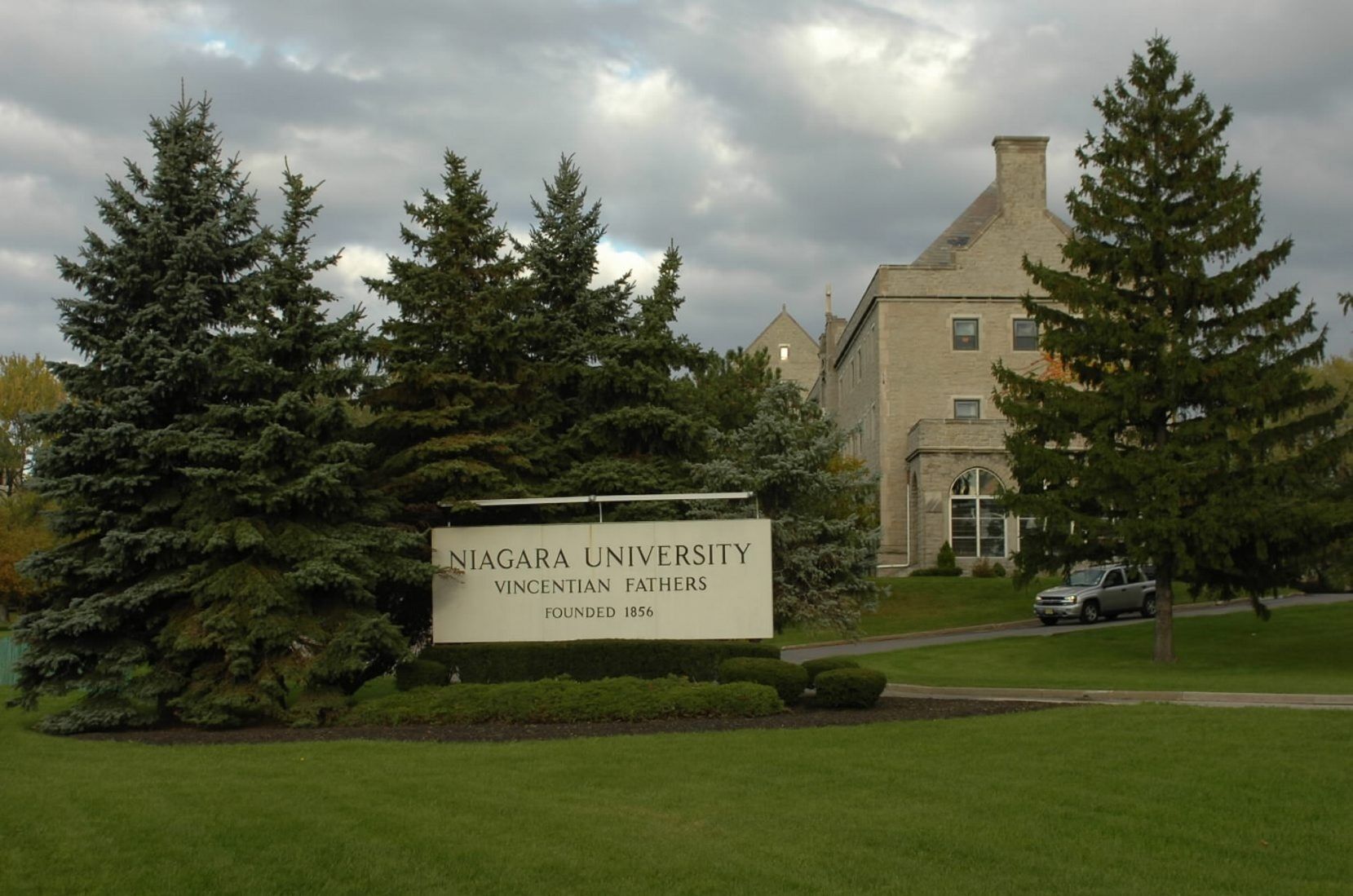 Businessman Edward Brennan Named Chairman Of Niagara University Trustees