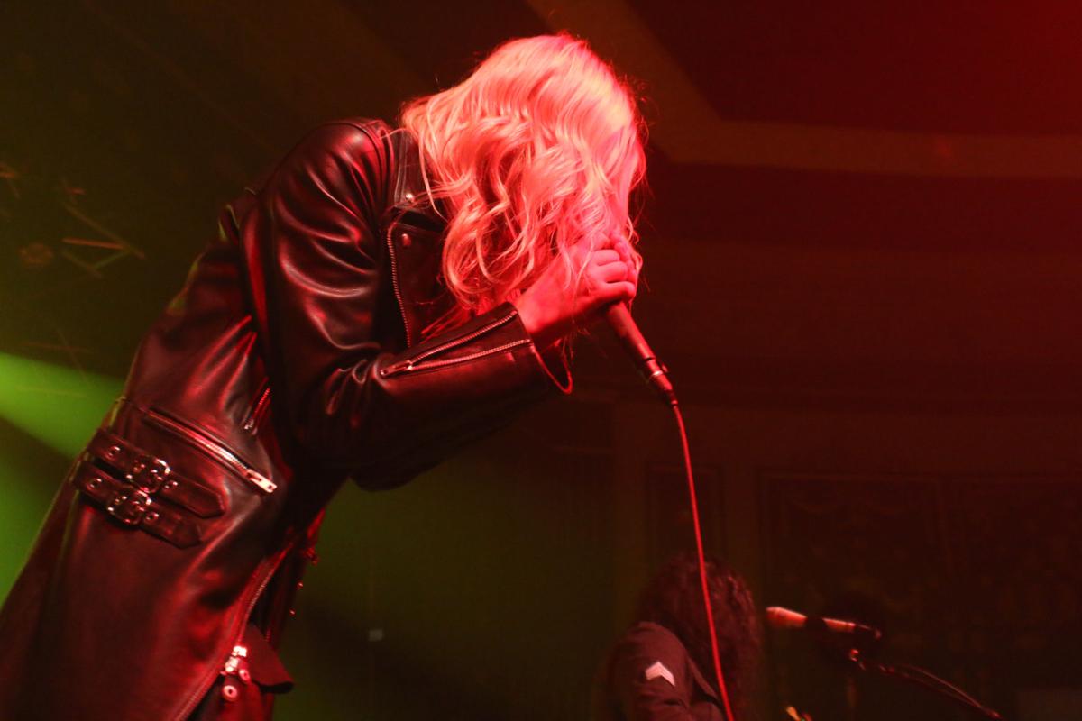 No Shock Just Rock For Taylor Momsen And The Pretty Reckless Entertainment Buffalonews Com