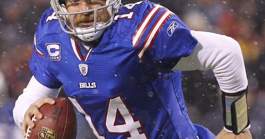 Райън Фицпатрик разказва историята зад снимката си без риза в плейофа на The Bills |  Новини за Бъфало Билс |  НФЛ