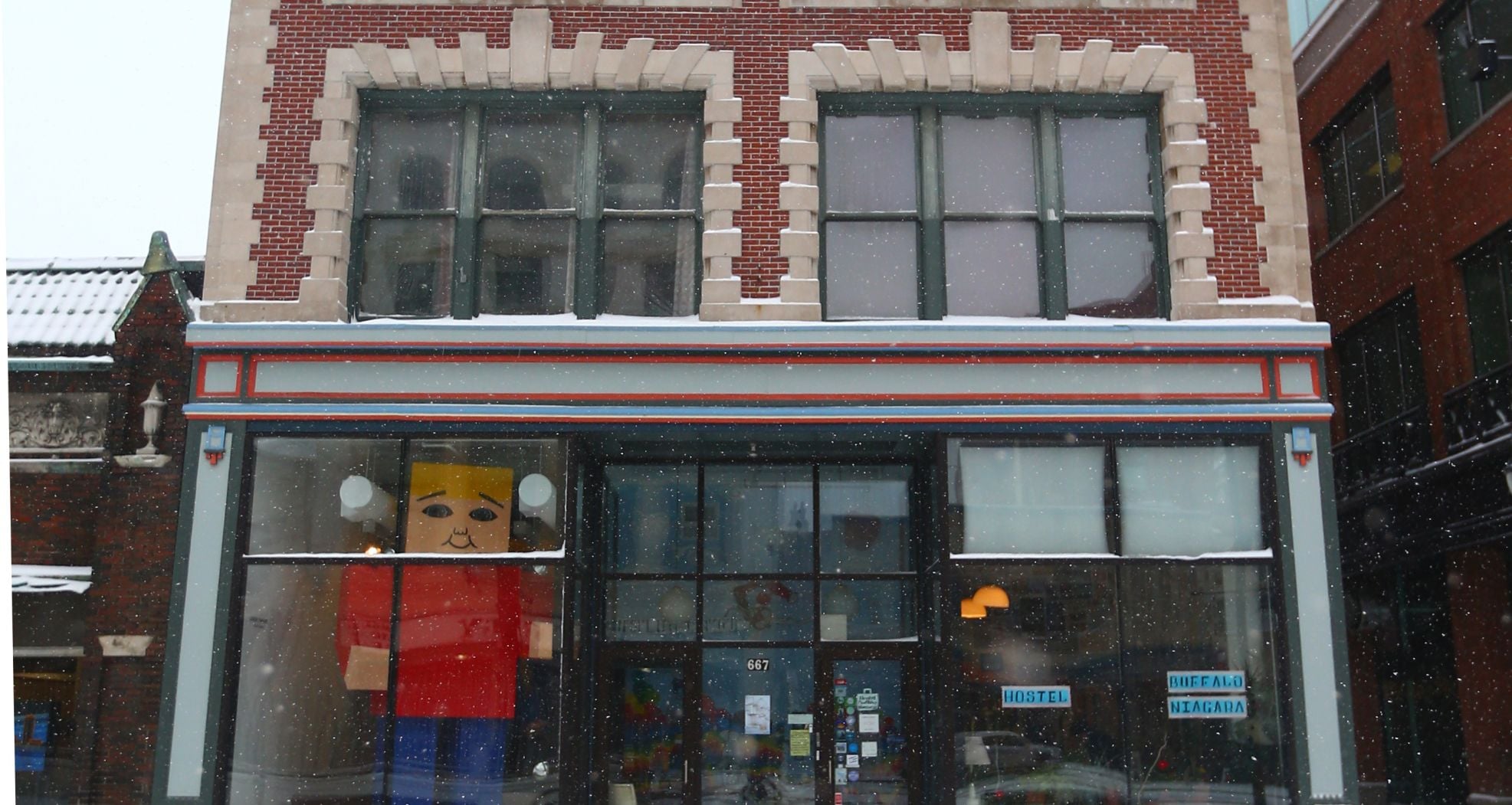 Buffalo should find a way to reopen downtown hostel