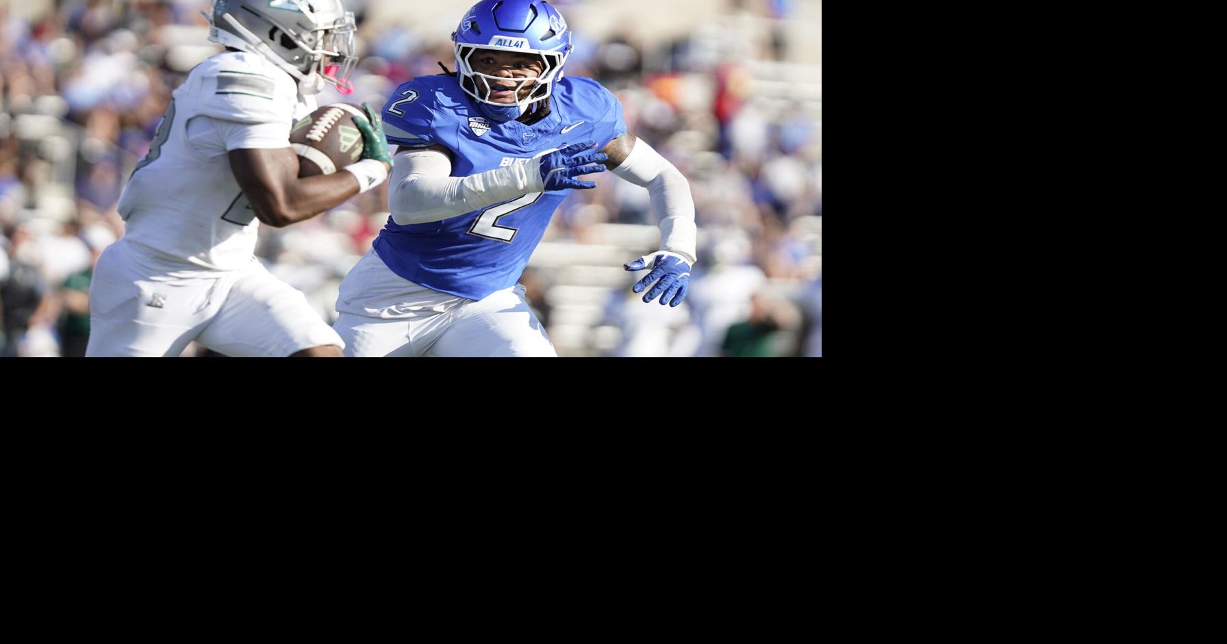 UB linebacker Red Murdock invited to NFL combine