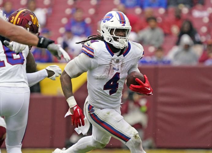 James Cook racking up explosive runs in Bills' backfield