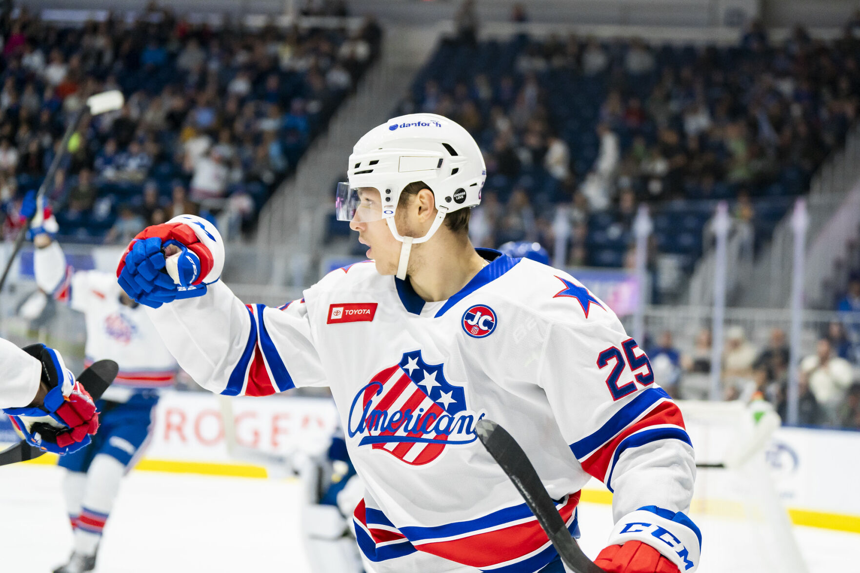 Jiri Kulich adds to goal streak, Joe Cecconi scores to give Amerks 2-0 series lead