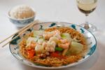 Seafood pan fried noodle