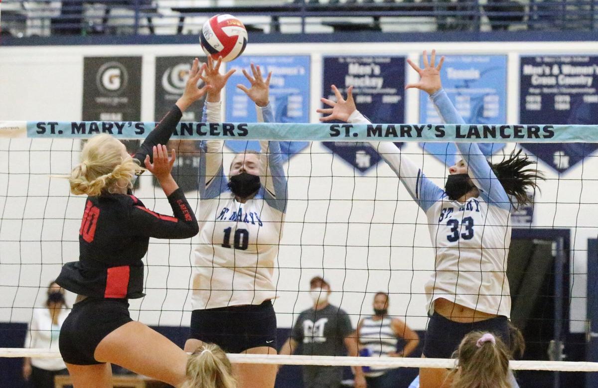 Clarence faces St. Mary's in girls volleyball