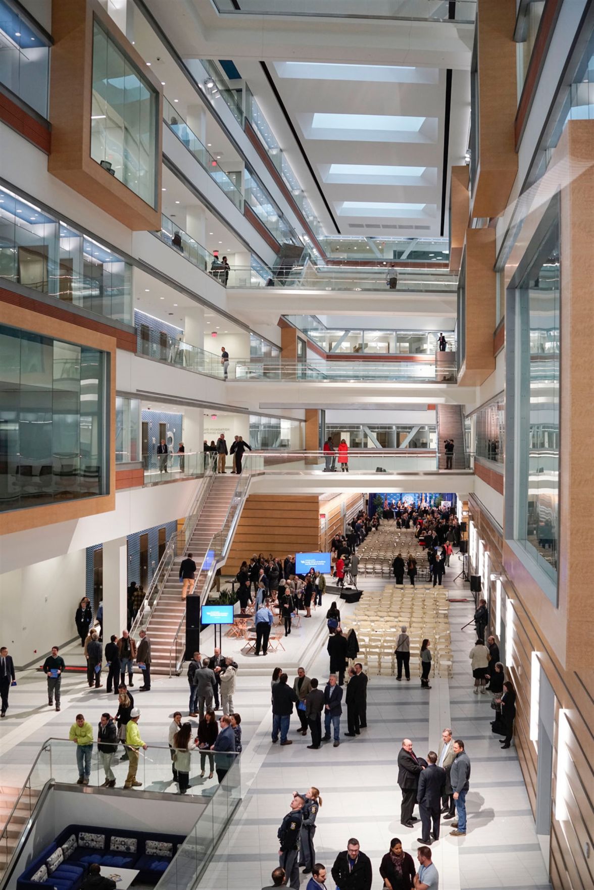 UB Jacobs School of Medicine and Biomedical Sciences grand opening