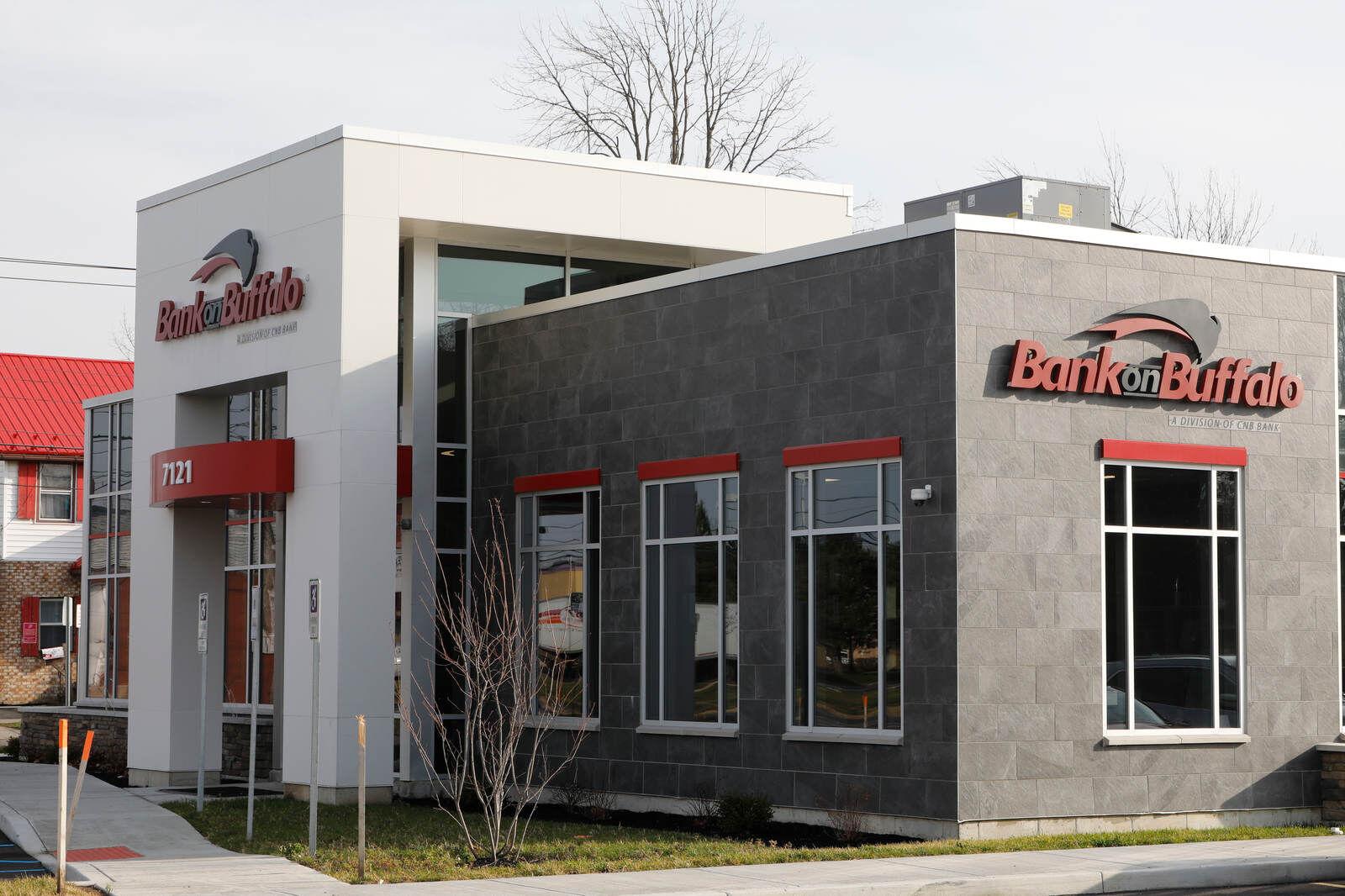 Bank on Buffalo to lift lobby restrictions