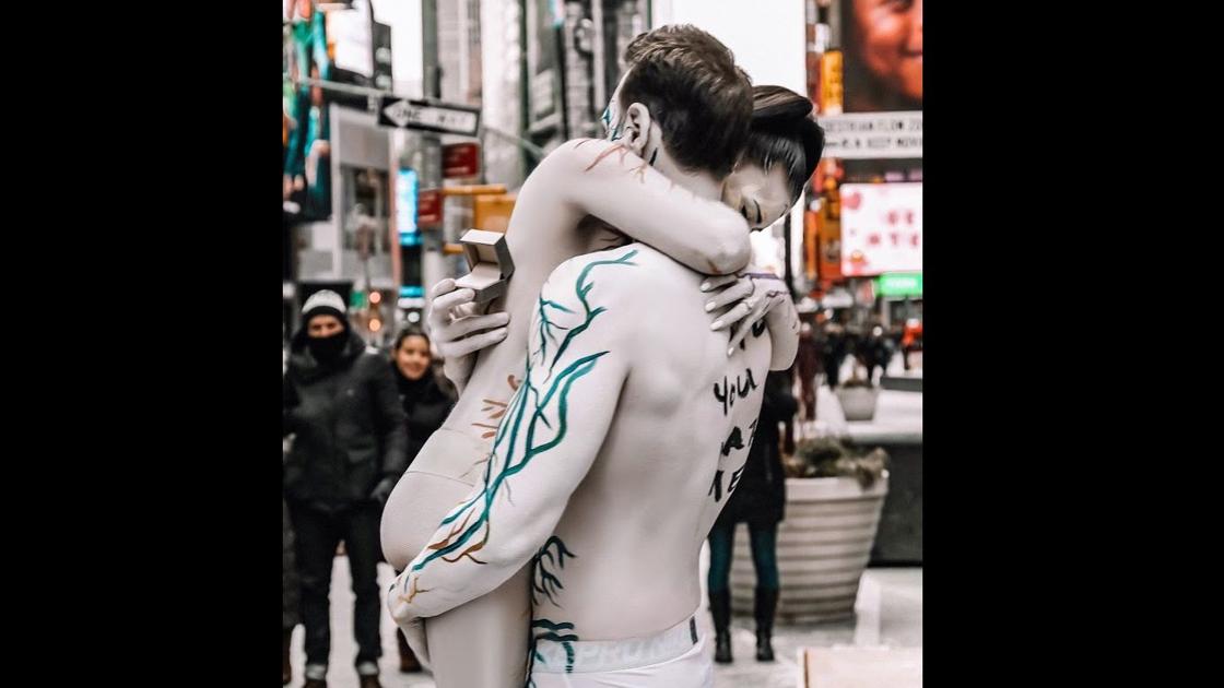 Couple S Raw Vegan Challenge Proves All Plant Based Eating Isn T