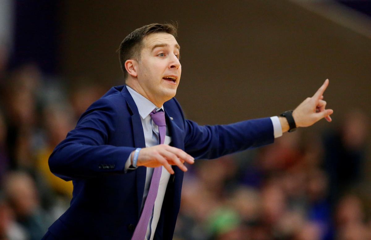 Joe Mihalich Greg Paulus Should Be The Maac Coach Of The Year