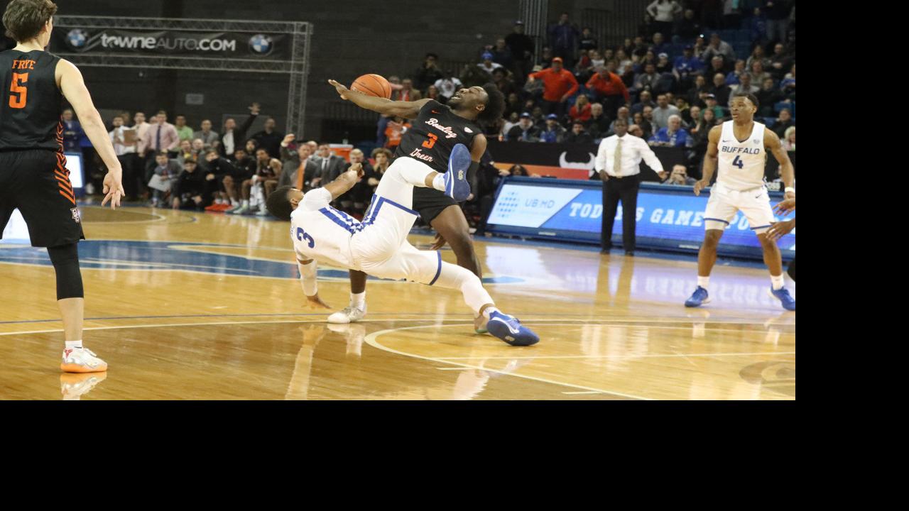 Ub Men S Basketball Squanders Early Second Half Lead In Loss To Bowling Green College Buffalonews Com