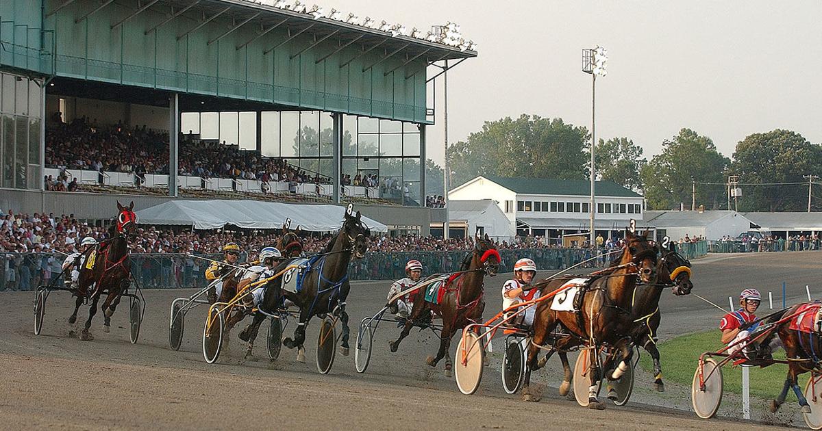 Off Track Western Region Off-Track Betting gives buyouts to top execs