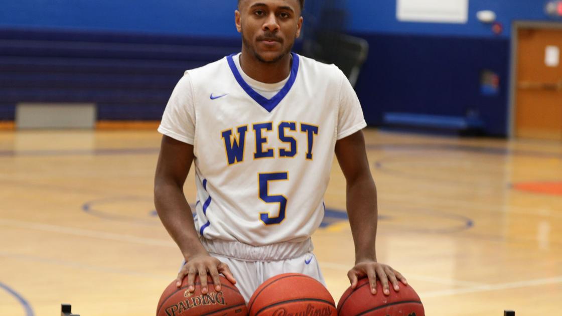 Will Juston Johnson Play Basketball For West Seneca A Court Will Soon Decide High School Buffalonews Com
