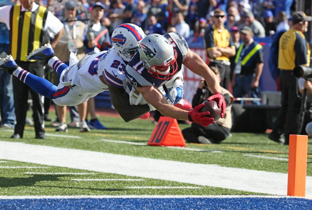 Bills' Aaron Williams taken off the field in an ambulance: 'It's