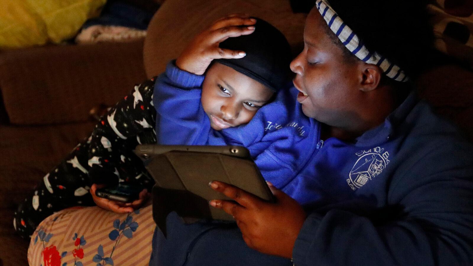 Challenges mount for Buffalo's Hardy family as in-home schooling wears on - Vimarsana News