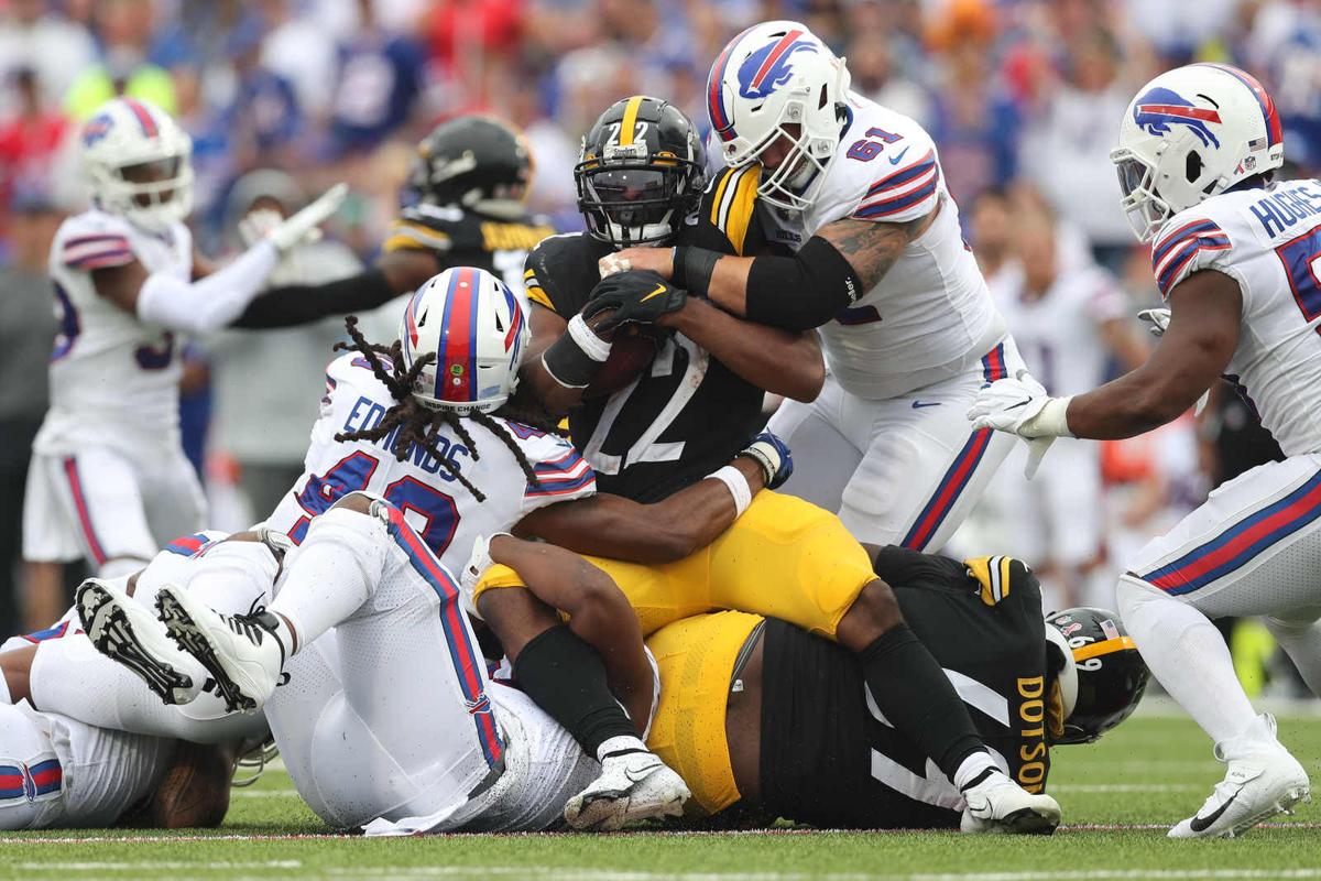 Steelers defense pulls the uno reverse card on the Bills 